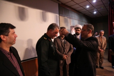 جشن پیروزی انقلاب اسلامی در دانشگاه علوم پزشکی گیلان برگزار شد