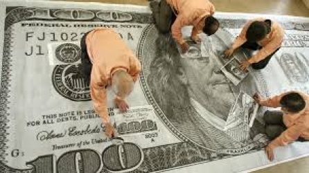 دستگاه‌های امنیتی به آشفته بازار ارز ورود کردند 