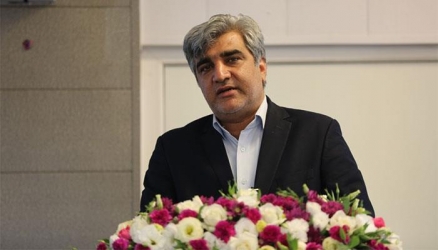 اگر سیاست های مالیاتی  درست اجرا شود نیازی به مناسبات غیرشفاف و کارخانه داری دولت نیست