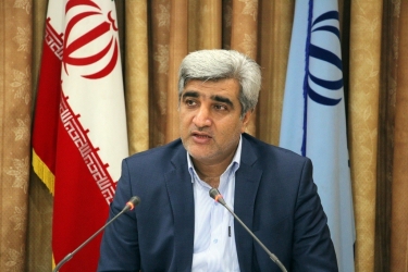 زیبنده نیست مردم را معطل کنیم
