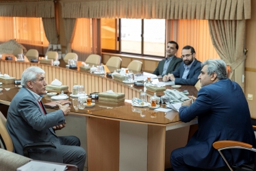 مراجعان چگونه و بر چه اساسی انتخاب می شوند؟