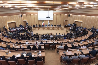 بر عهدی که با جوانان گیلان بستم پایبندم
