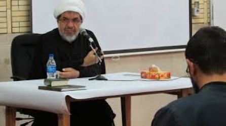 هر دم از این باغ بری می رسد/ ادعای هر ملاقاتی با امام زمان کذب یا توهم است