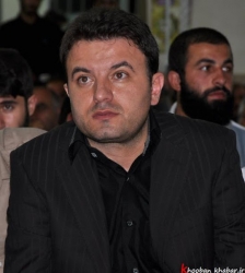 با ذره بین به دنبال آنتن تلفن همراه هستیم؟!
