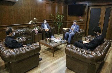 ایستگاه راه آهن رشت پیشخوان شهرستان رشت برای مسافران حوزه ریلی است