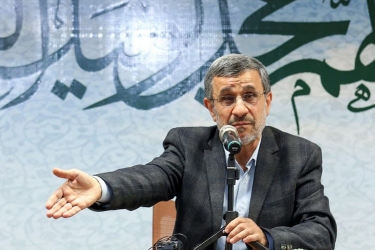 یک فرد خاص را می خواهند به هر قیمت از صندوق بیرون بیاورند!
