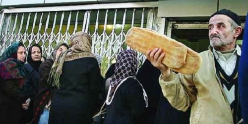 از صف‌های طولانی نان تا ادعای شایعه کمبود آرد مدیر کل غله در استان گیلان!