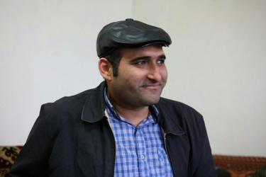 هر کجا دیدید خیانت کردم مرا زیر سوال ببرید