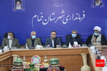 محل و میز کار مسئولان باید  وسط آلام و مشکلات مردم باشد