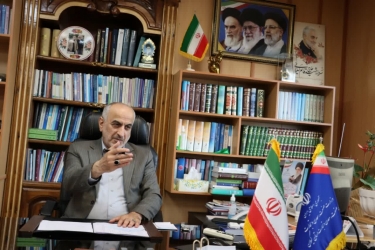 تعارف نداریم و با پرسنل خاطی برخورد می‌کنیم