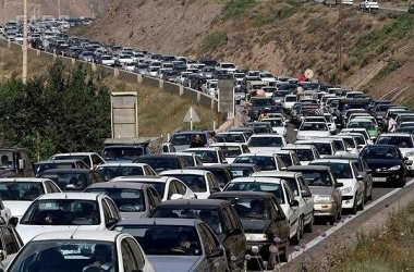 ترافیک ۳۰ کیلومتری در ورودی استان گیلان 