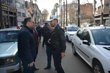 خیابان مطهری رشت از حضور کهنه فروشان کالای نامرغوب و غیر بهداشتی پاکسازی شد