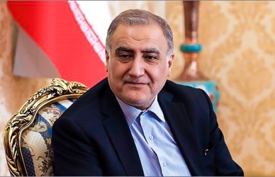 کشور را با پیش خور کردن داریم اداره می‌کنیم