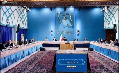 آقای دولت سیزدهم ! بالاخره بعد از ۳۲ماه نتیجه وعده‌های‌تان در باره ارز و تورم را می‌بینید؟ 