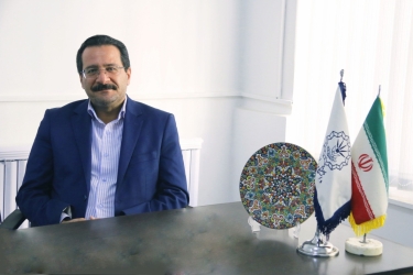 رئیسی می‌خواهد از آب کره بگیرد!