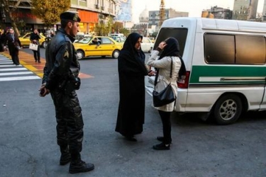  «نیروی انتظامی اجازه بازداشت افراد بی حجاب را ندارد»