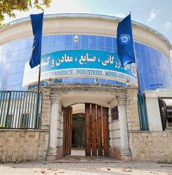 از پرداخت نجومی تا کارانه قابل تامل به خودی‌ها؟!
