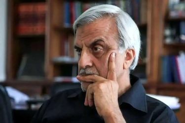 به فکر حفظ ایران نیستید؛ درگیر پازل بنزین شده اید و سخنگوی دولت هم ماله می کشد!