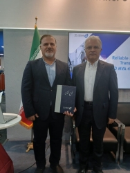 تقدیر گروه صنعتی ایران ترانسفو از عادل سلیمانی در نمایشگاه صنعت برق تهران