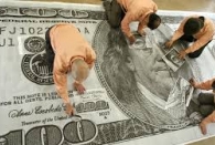 دستگاه‌های امنیتی به آشفته بازار ارز ورود کردند 