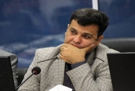 چرا تنها روزنه مالی و استقلال روزنامه‌ها را می بندید؟!