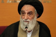 شما آبروی دین، روحانیت و حتی نظامی که خودتان بر اریکه آن تکیه زده اید، را هم لطمه زده اید