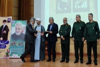 رییس دانشگاه علوم پزشکی گیلان به عنوان مدیر نمونه ارشد دولتی تقدیر شد