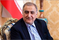 کشور را با پیش خور کردن داریم اداره می‌کنیم