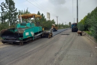 بلاخره بعد از سالها انتظار پروژه آسفالت شهر صنعتی رشت آغاز شد