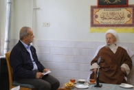  سکوت حوزه شکست/ آشفته‌بازار مساله حجاب و عفاف با سرنیزه حل نمی‌شود
