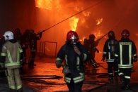 آتش‌سوزی در خوابگاه دانشجویی دخترانه در ایلام / ۲۰ دانشجو نجات یافتند